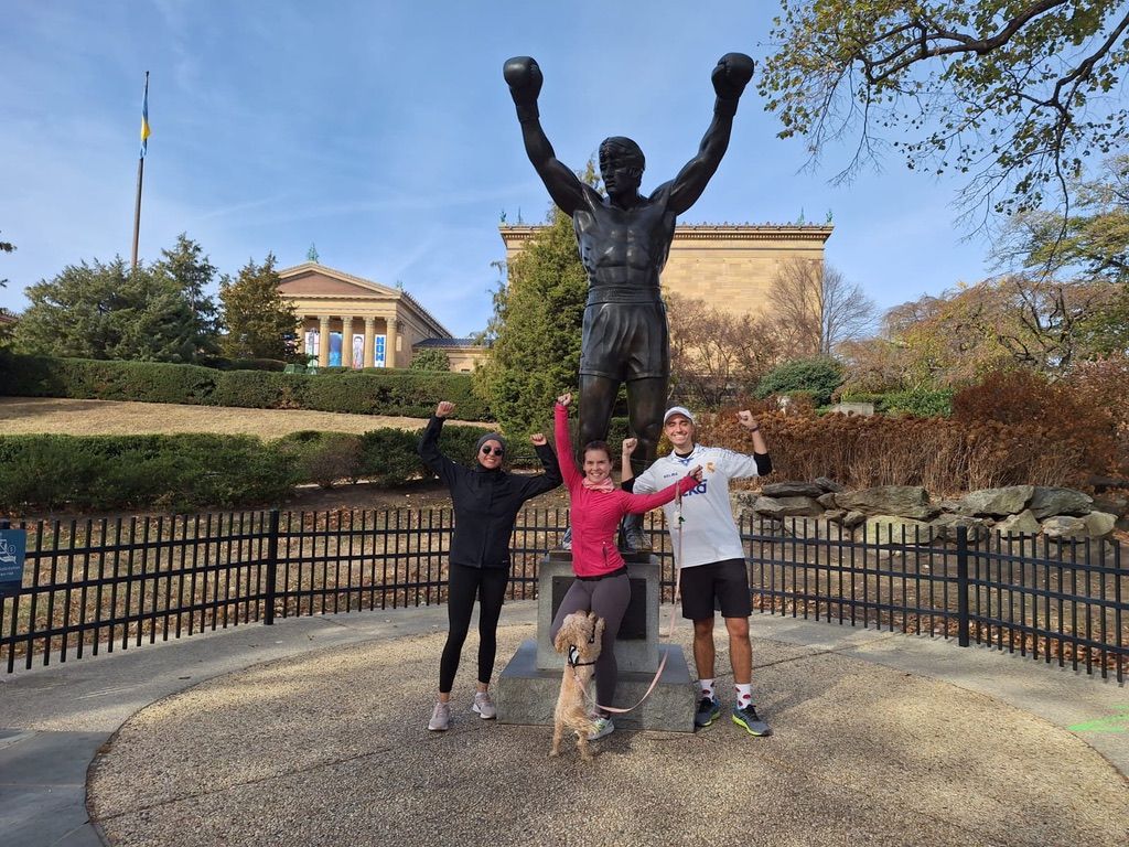 Bertolini lab (and their mascot) at their first Trot for Trainees